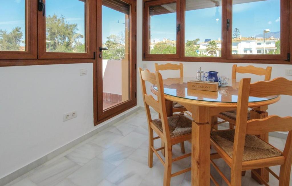 Penthouse On The Beachfront Estepona Esterno foto